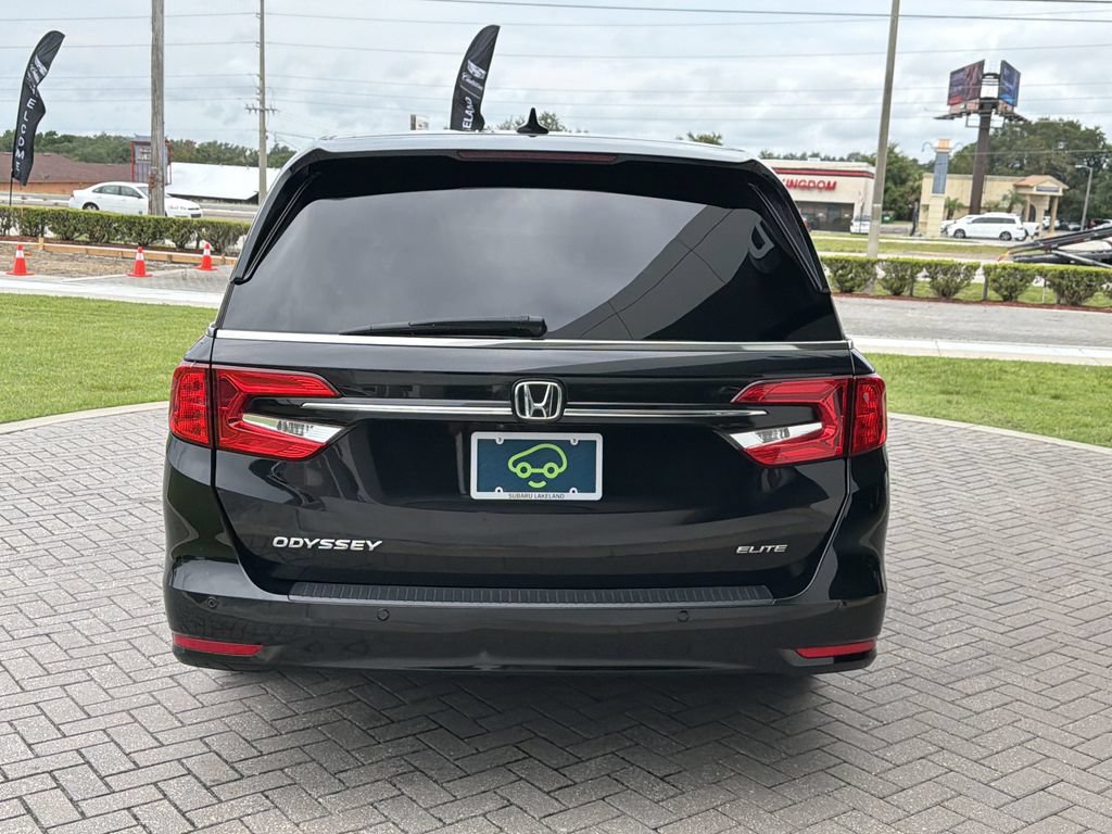 Used 2022 Honda Odyssey Elite image 5