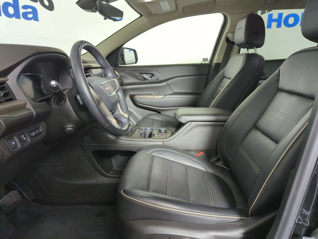 Used 2022 GMC Acadia Denali w/ Denali Ultimate Package image 7