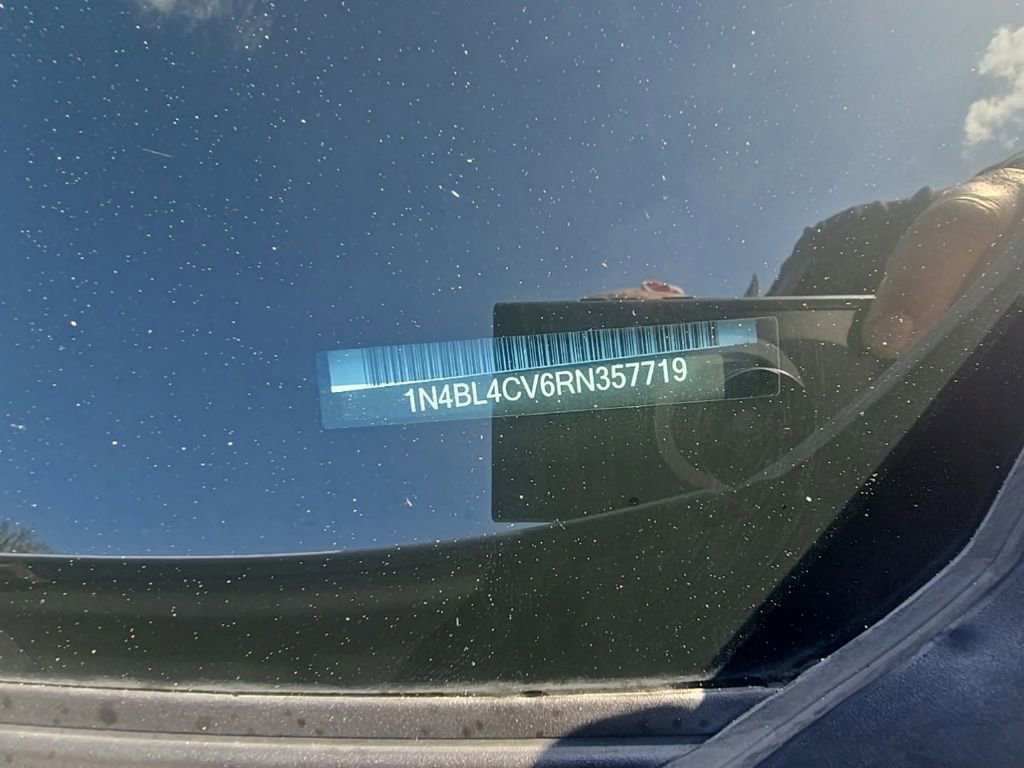 Used 2024 Nissan Altima 2.5 SR w/ SR Premium Package image 10