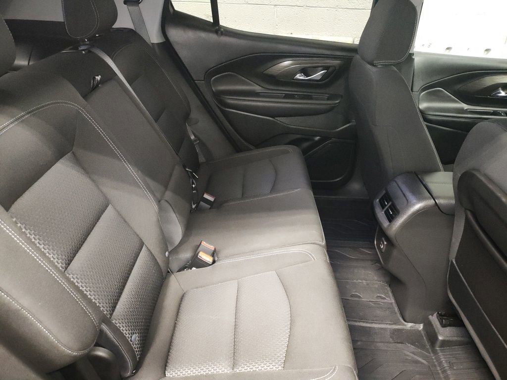 Used 2023 GMC Terrain SLE w/ Driver Convenience Package AWD/4WD image 12