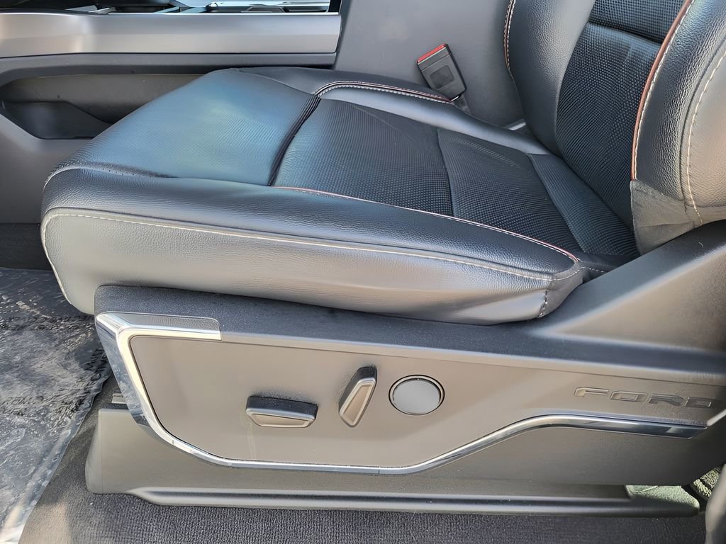 Used 2024 Ford F250 Lariat image 27