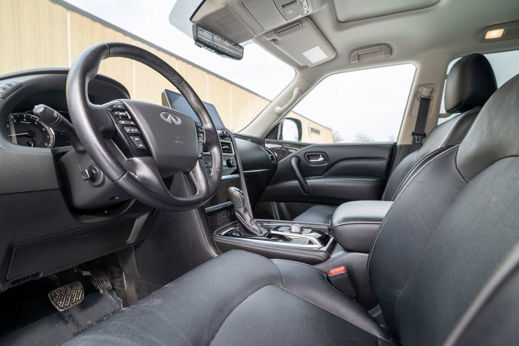 Used 2024 INFINITI QX80 Luxe image 16