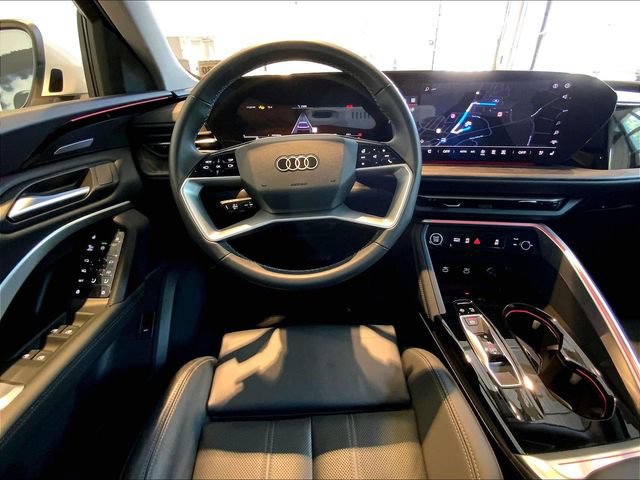 Certified 2025 Audi Q5 Premium Plus w/ Premium Plus AWD/4WD image 11