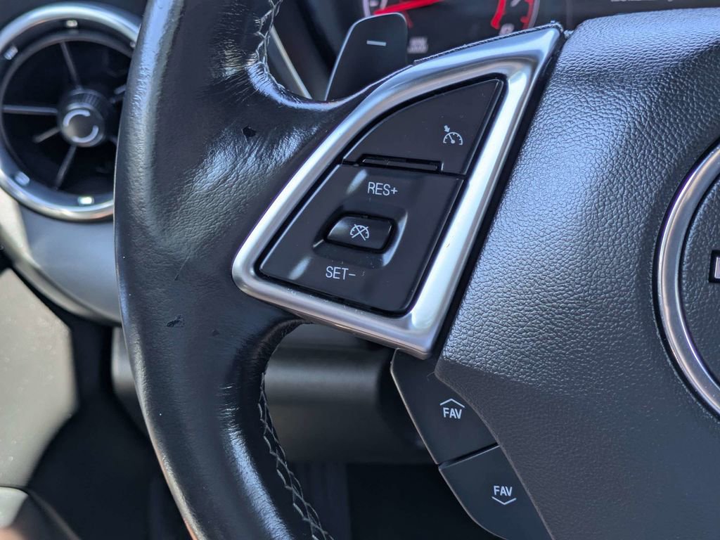 Used 2018 Chevrolet Camaro LT w/ Technology Package image 22
