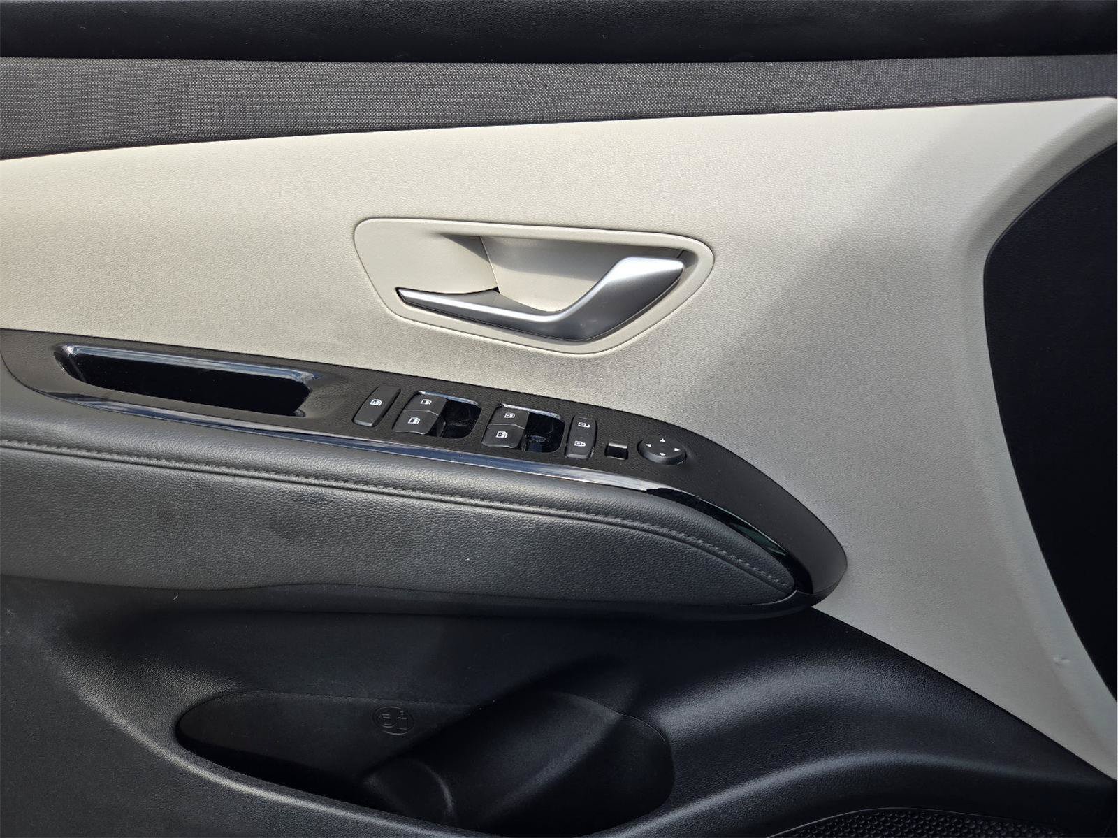 Used 2022 Hyundai Tucson SEL w/ Convenience + Premium Package FWD image 20