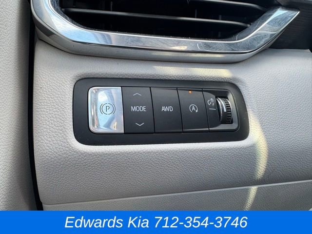 Used 2025 GMC Acadia Denali w/ LPO, Floor Liner Package image 24