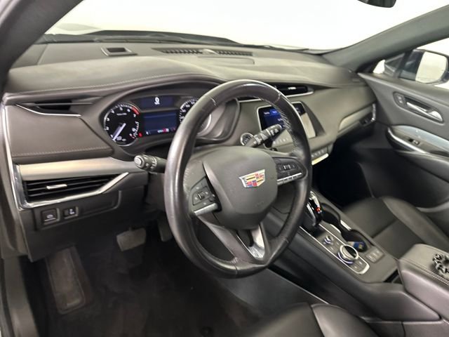 Used 2023 Cadillac XT4 Premium Luxury image 13