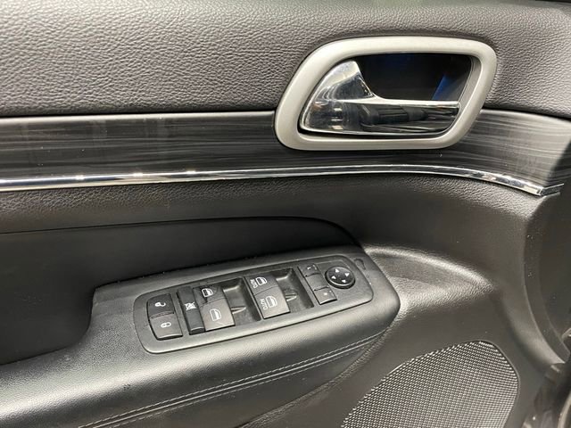 Used 2021 Jeep Grand Cherokee Limited image 19