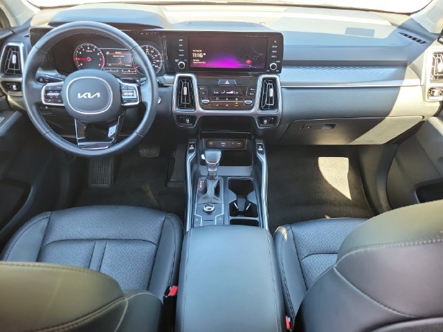 Used 2023 Kia Sorento S FWD image 10