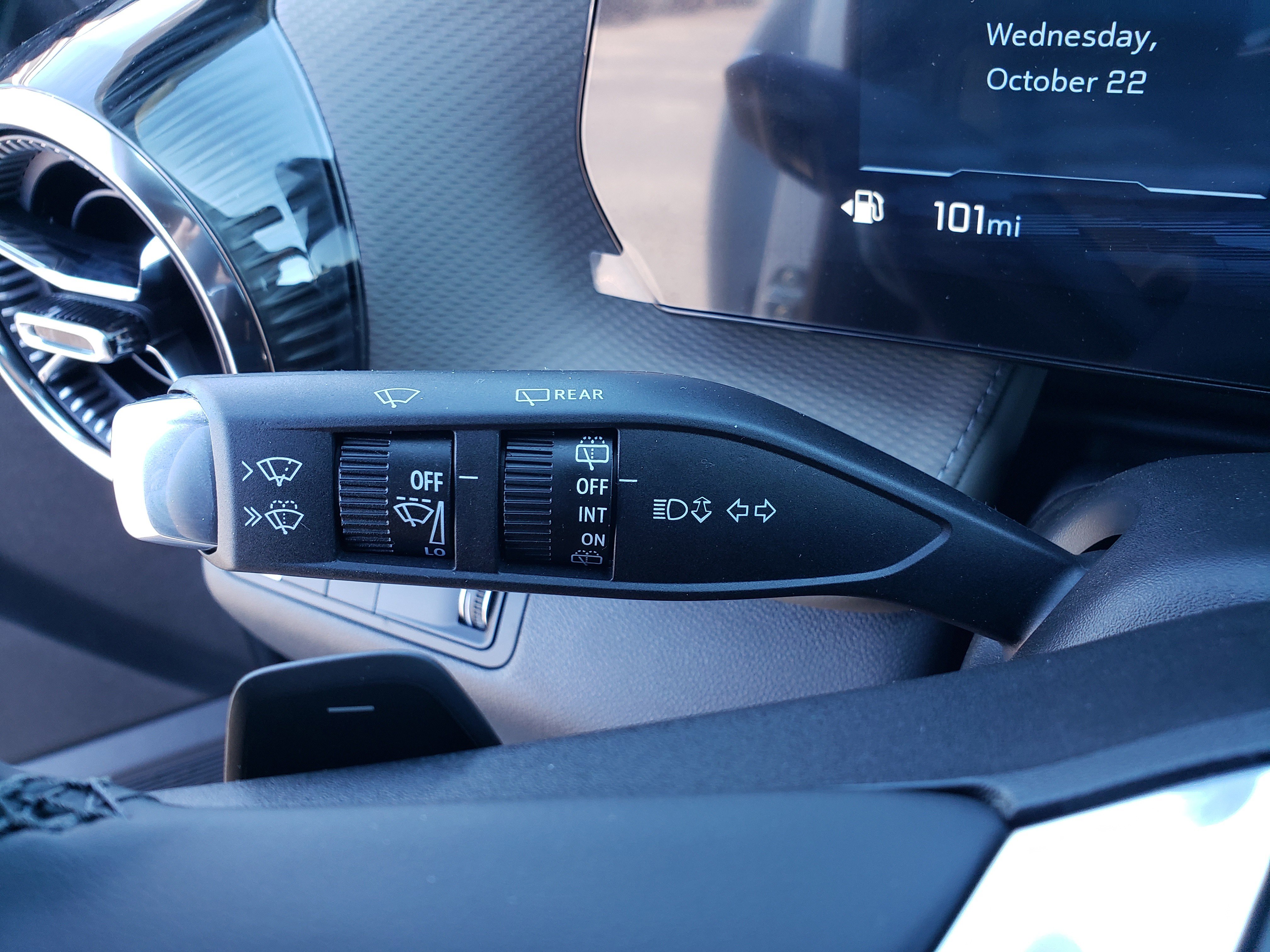 New 2026 Chevrolet Equinox LT w/ Convenience Package II image 19