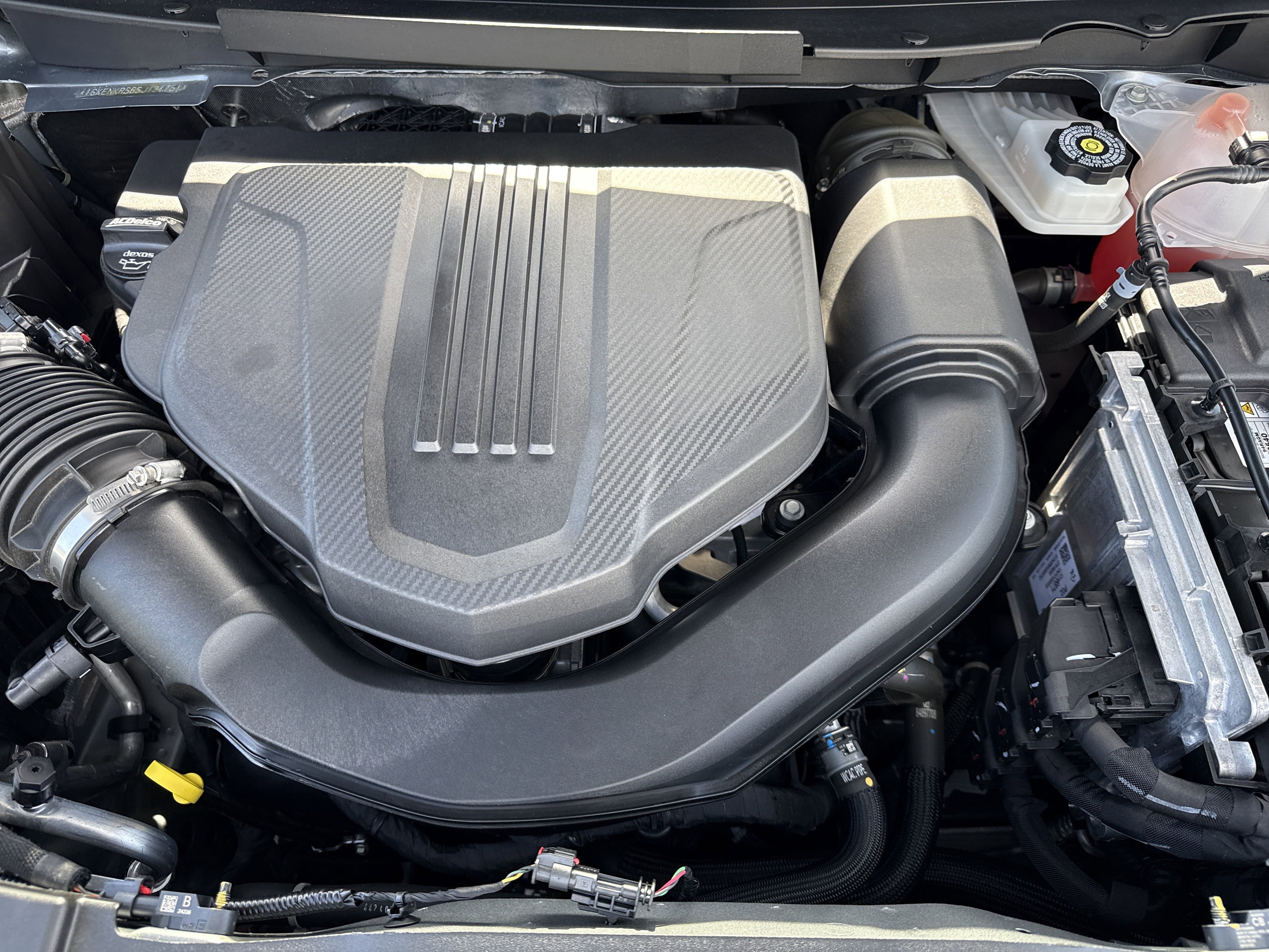 Used 2025 GMC Acadia Elevation image 46