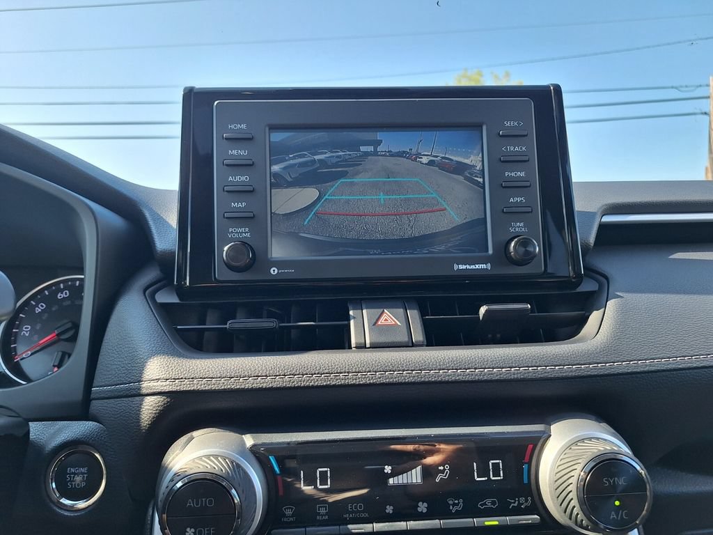 Used 2022 Toyota RAV4 XLE w/ Convenience Package FWD image 15