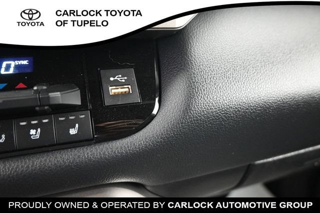 Used 2026 Toyota Sequoia Limited AWD/4WD image 15