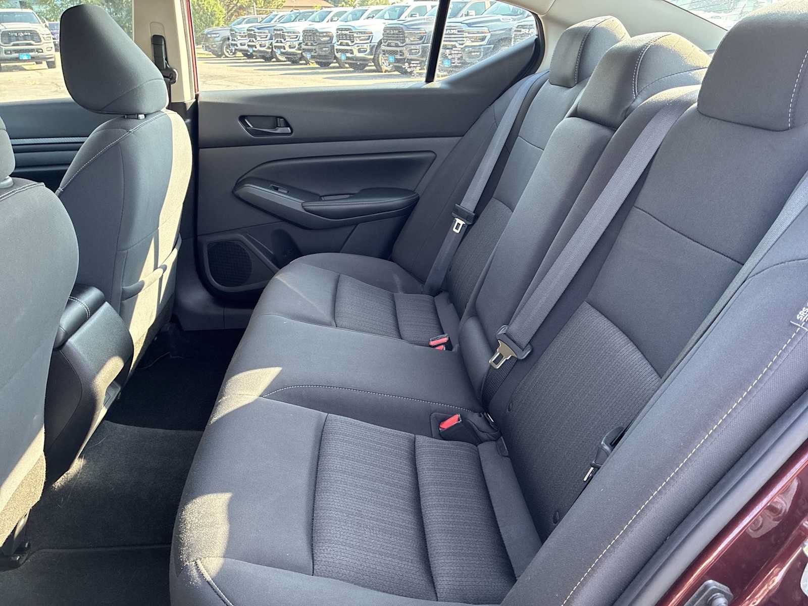 Used 2024 Nissan Altima 2.5 SV FWD image 22