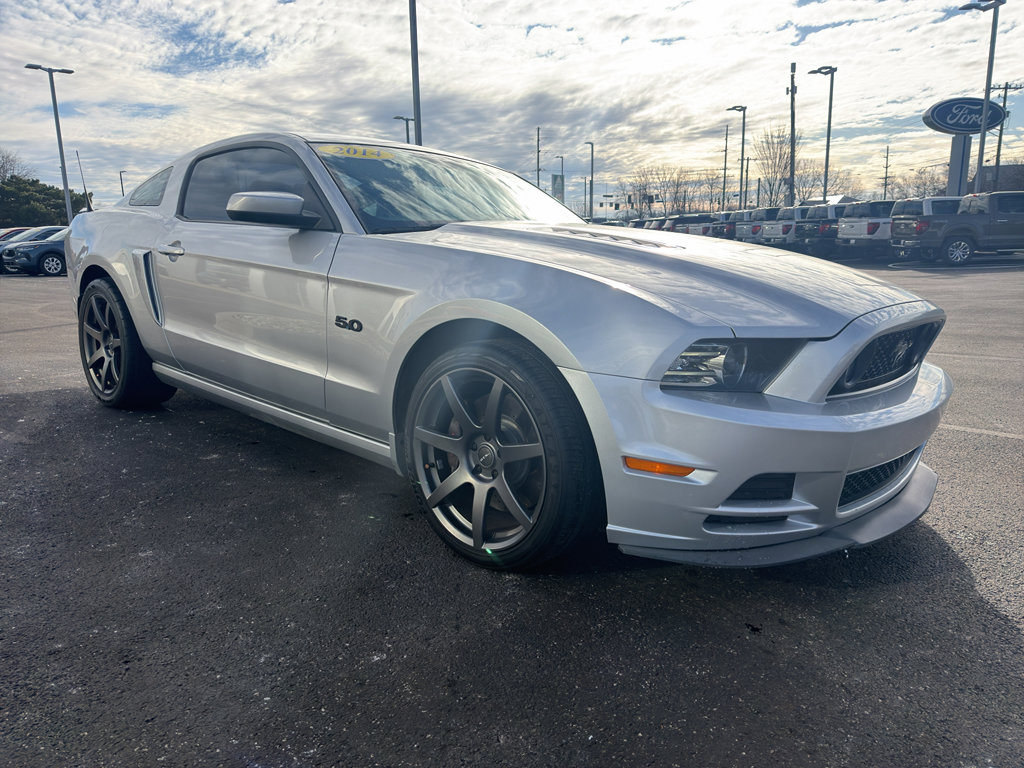 Used 2014 Ford Mustang GT Premium w/ GT Track Package image 4