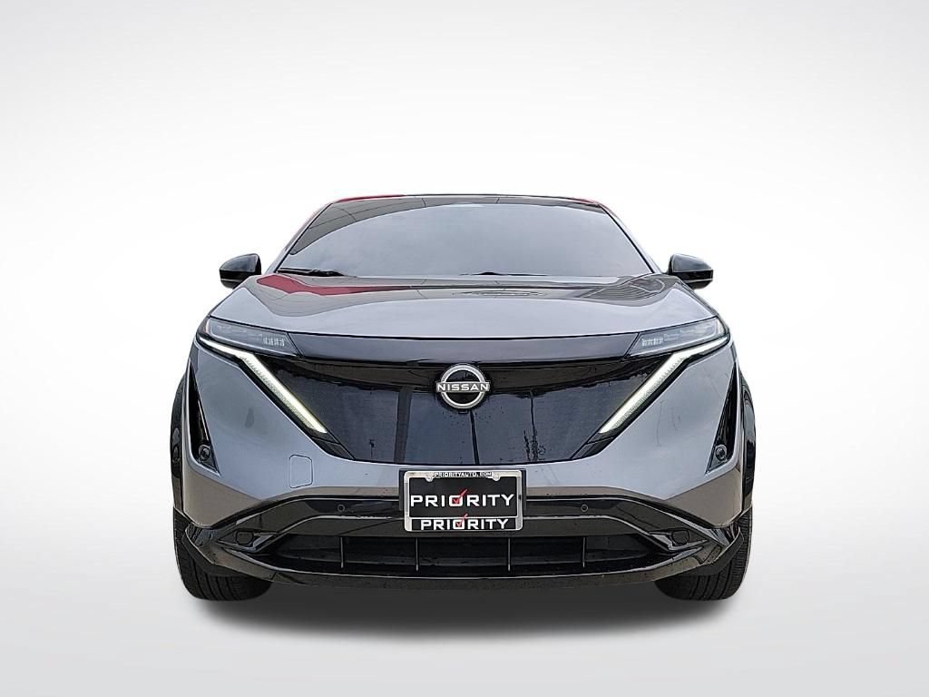 Used 2024 Nissan Ariya AWD image 7