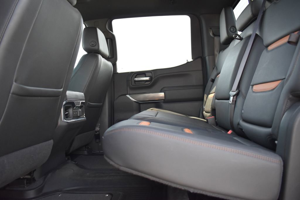 Used 2021 GMC Sierra 1500 AT4 w/ AT4 Value Package image 9