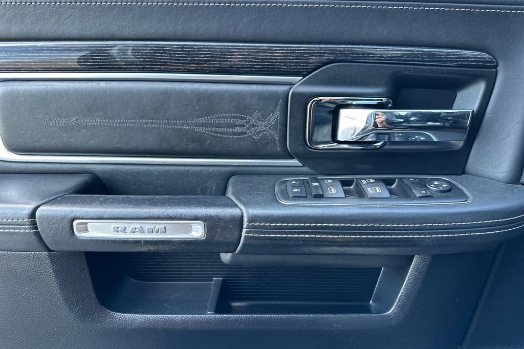 Used 2014 RAM 3500 Laramie Longhorn image 11