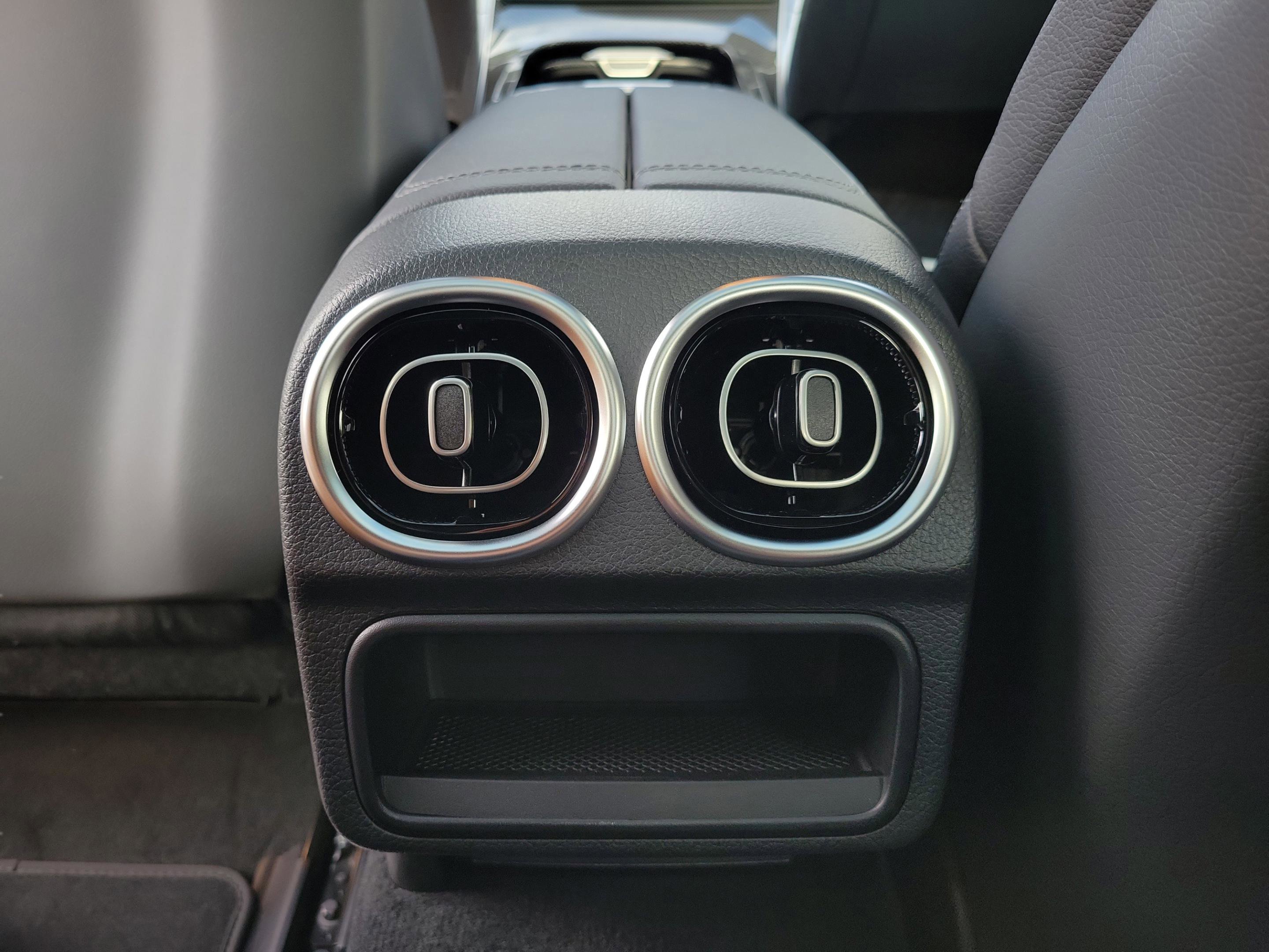 New 2026 Mercedes-Benz CLE 450 4MATIC Coupe image 16