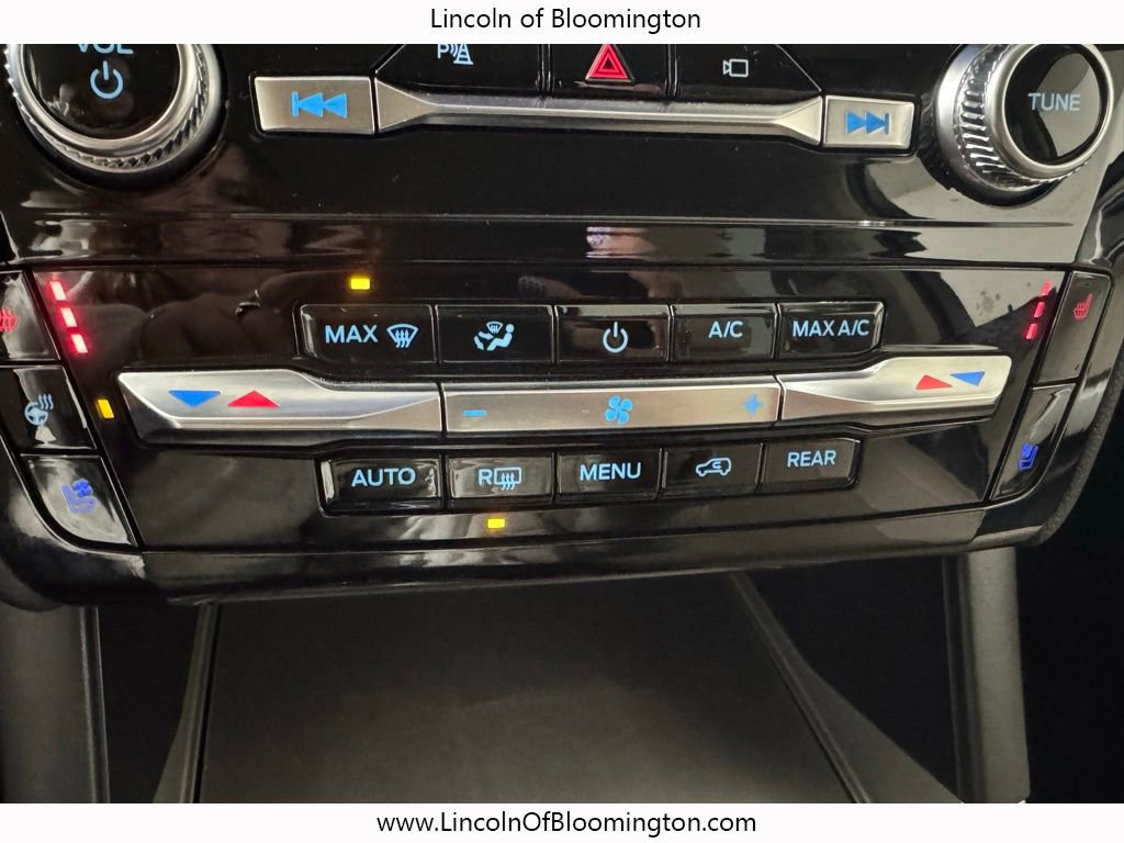 Used 2023 Ford Explorer Limited w/ Equipment Group 301A image 65