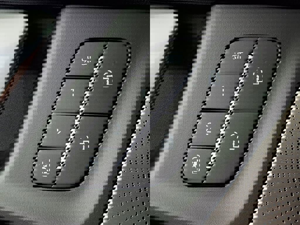 New 2026 Buick Enclave Avenir w/ Super Cruise Package image 26