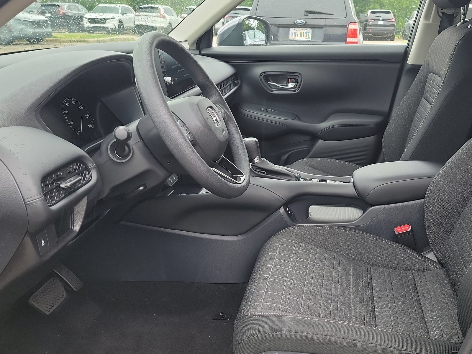 New 2027 Honda HR-V LX image 4