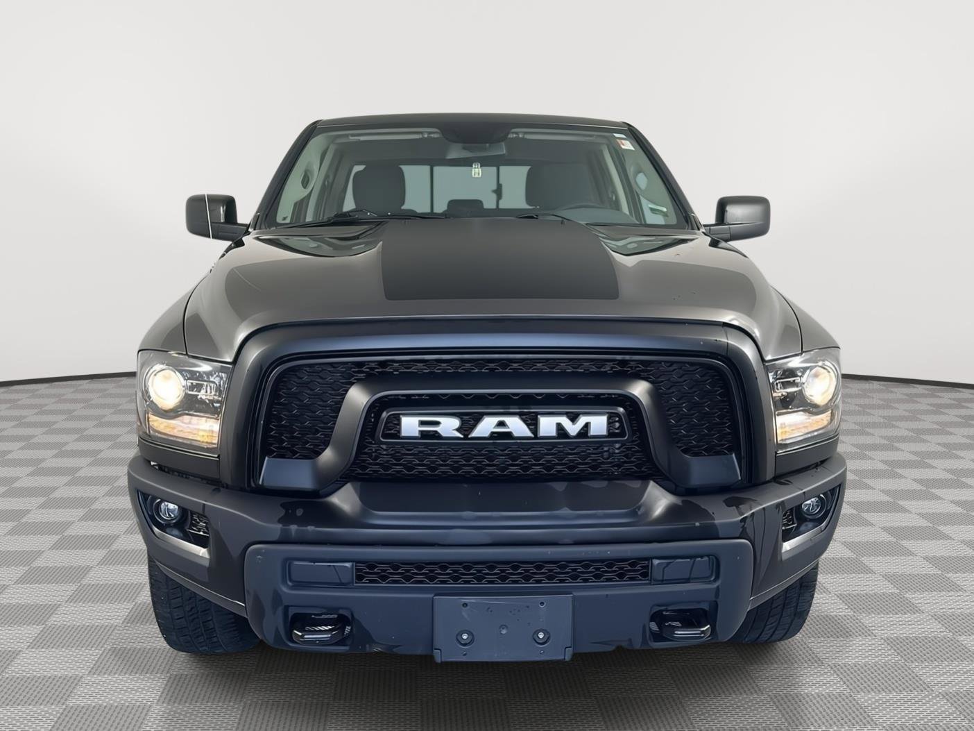 Used 2020 RAM 1500 Classic Warlock w/ Electronics Group AWD/4WD image 2