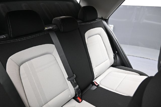 New 2026 Hyundai Venue SEL FWD image 16