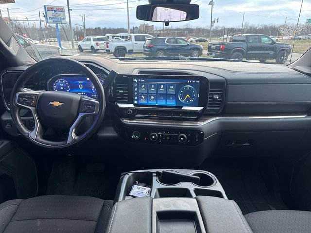 Used 2022 Chevrolet Silverado 1500 LT w/ Protection Package image 23