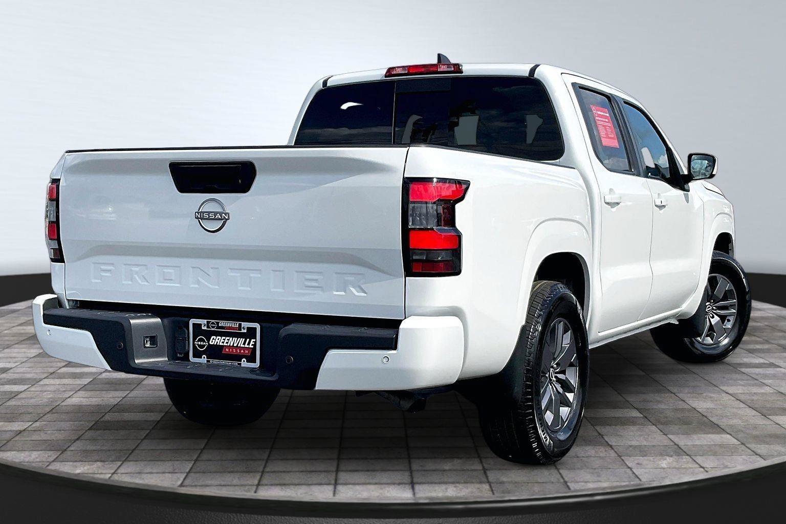 Certified 2025 Nissan Frontier SV w/ SV Convenience Package RWD image 15