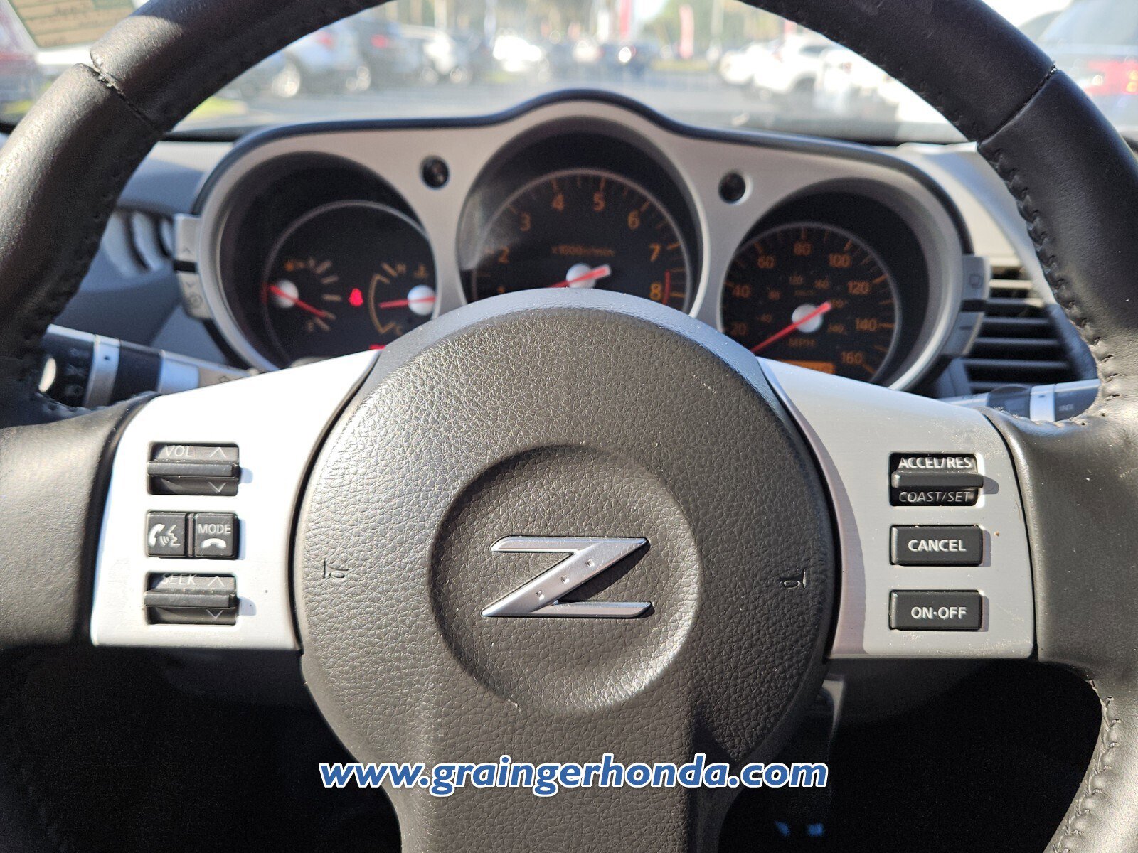 Used 2007 Nissan 350Z Touring w/ Cargo Convenience Pkg RWD image 16