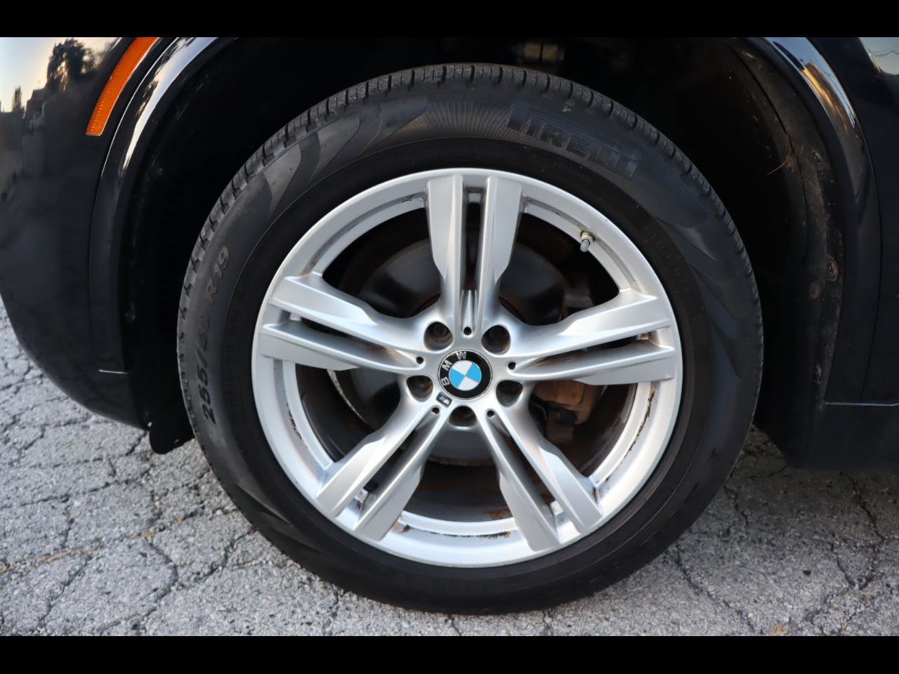 Used 2018 BMW X5 xDrive35i w/ M Sport Package AWD/4WD image 39