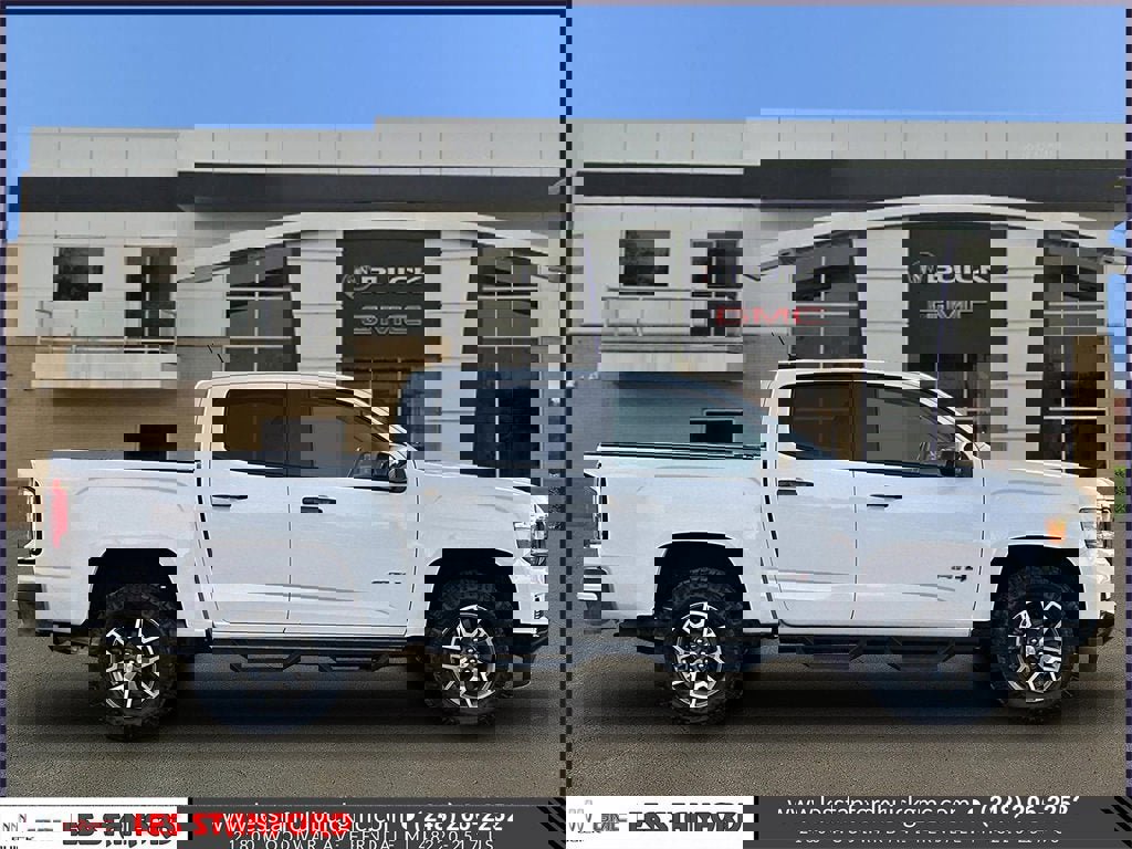 Certified 2022 GMC Canyon AT4 w/ Trailering Package image 7