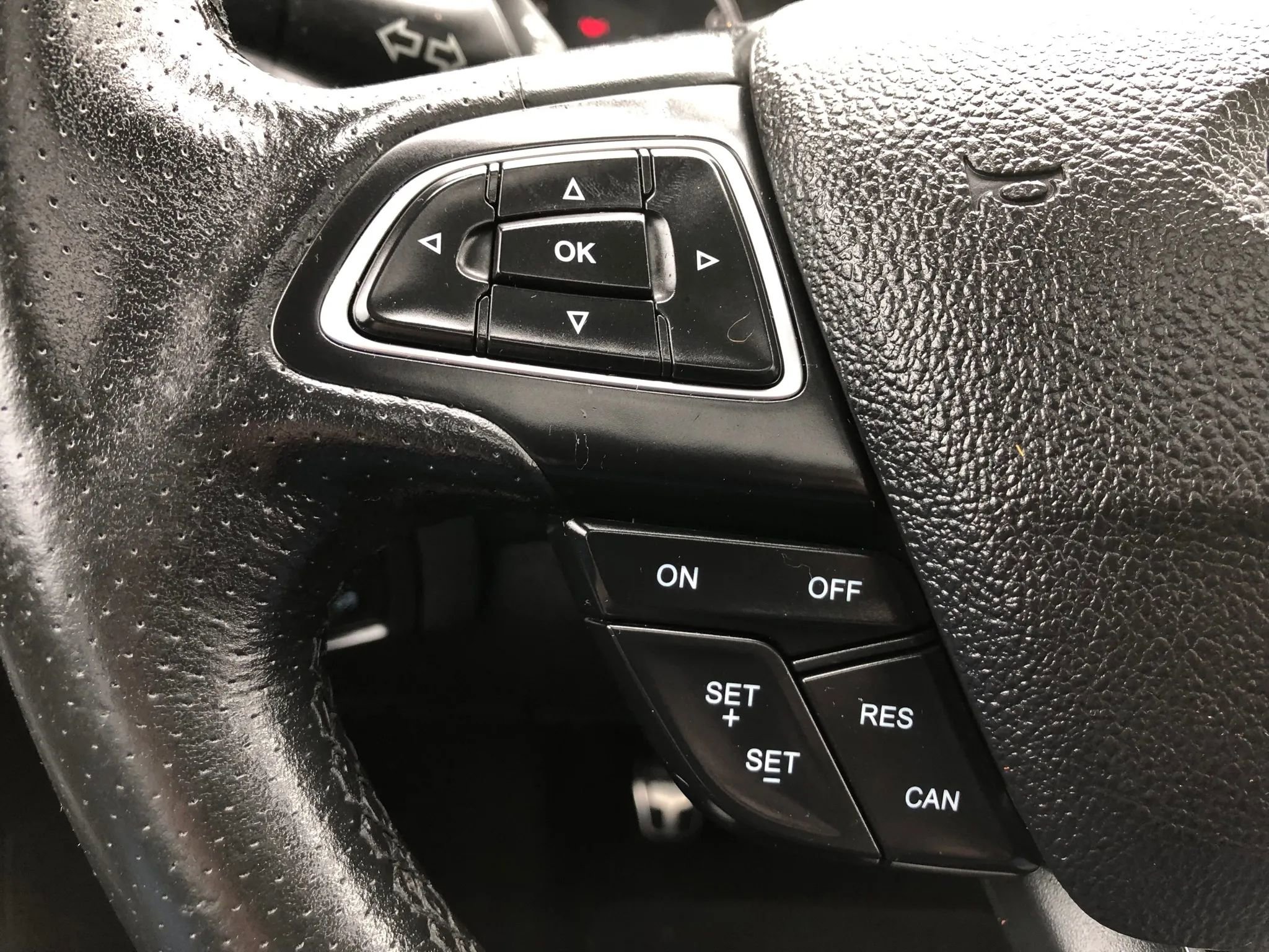 Used 2015 Ford Focus ST w/ Equipment Group 402A FWD image 35