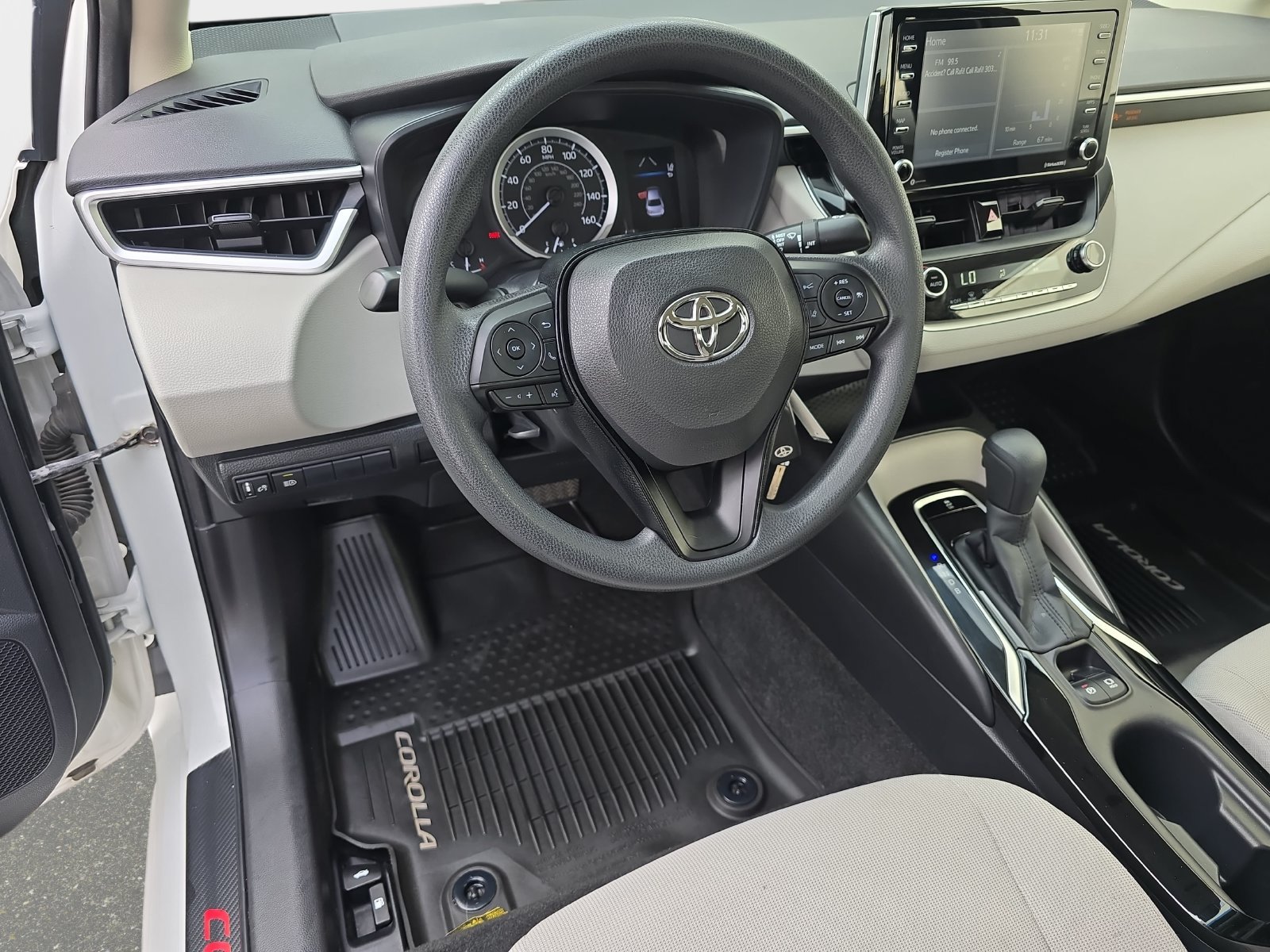 Used 2021 Toyota Corolla LE FWD image 18