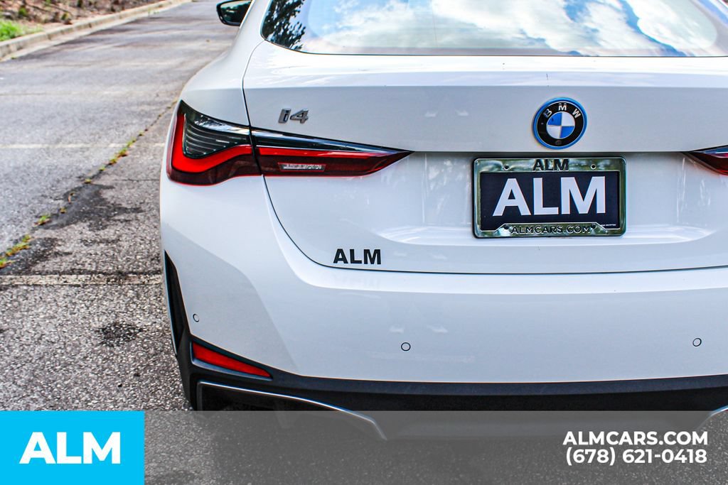 Used 2023 BMW i4 eDrive40 w/ Premium Package RWD image 11