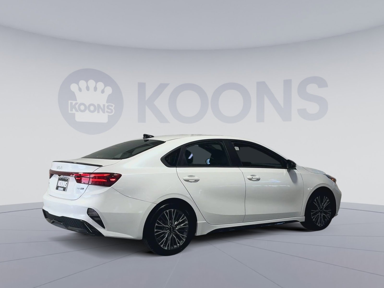 Used 2023 Kia Forte GT-Line w/ GT-Line Premium Package image 11