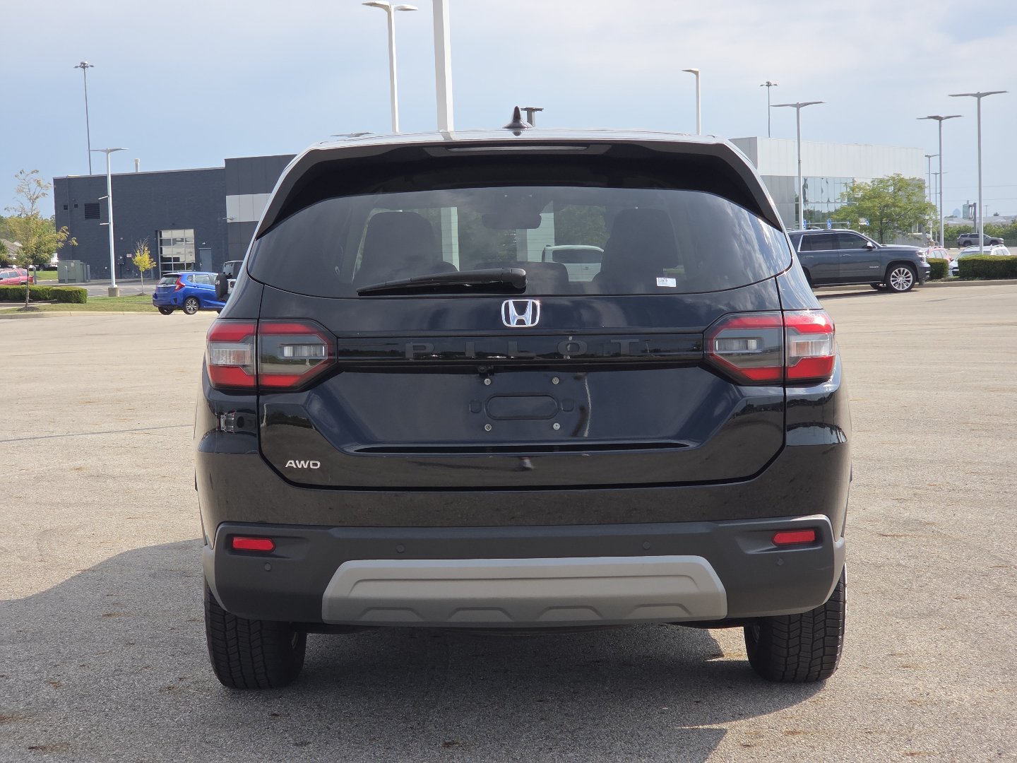 Used 2023 Honda Pilot EX-L image 17