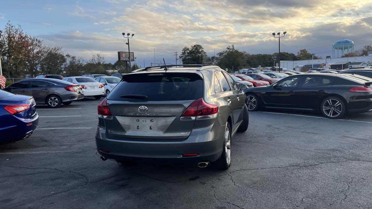 Used 2014 Toyota Venza XLE FWD image 11