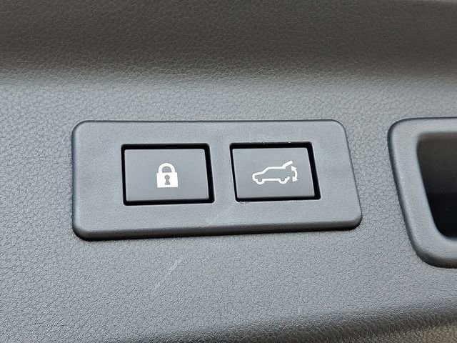 Certified 2025 Subaru Forester Premium image 30