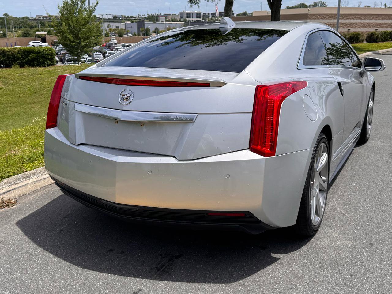Used 2014 Cadillac ELR w/ Luxury Package FWD image 40