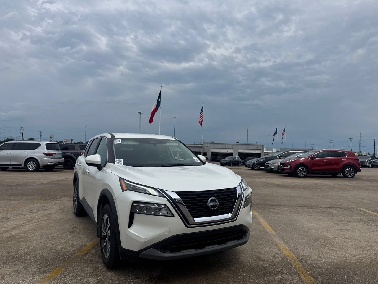 Certified 2023 Nissan Rogue SV AWD/4WD image 3