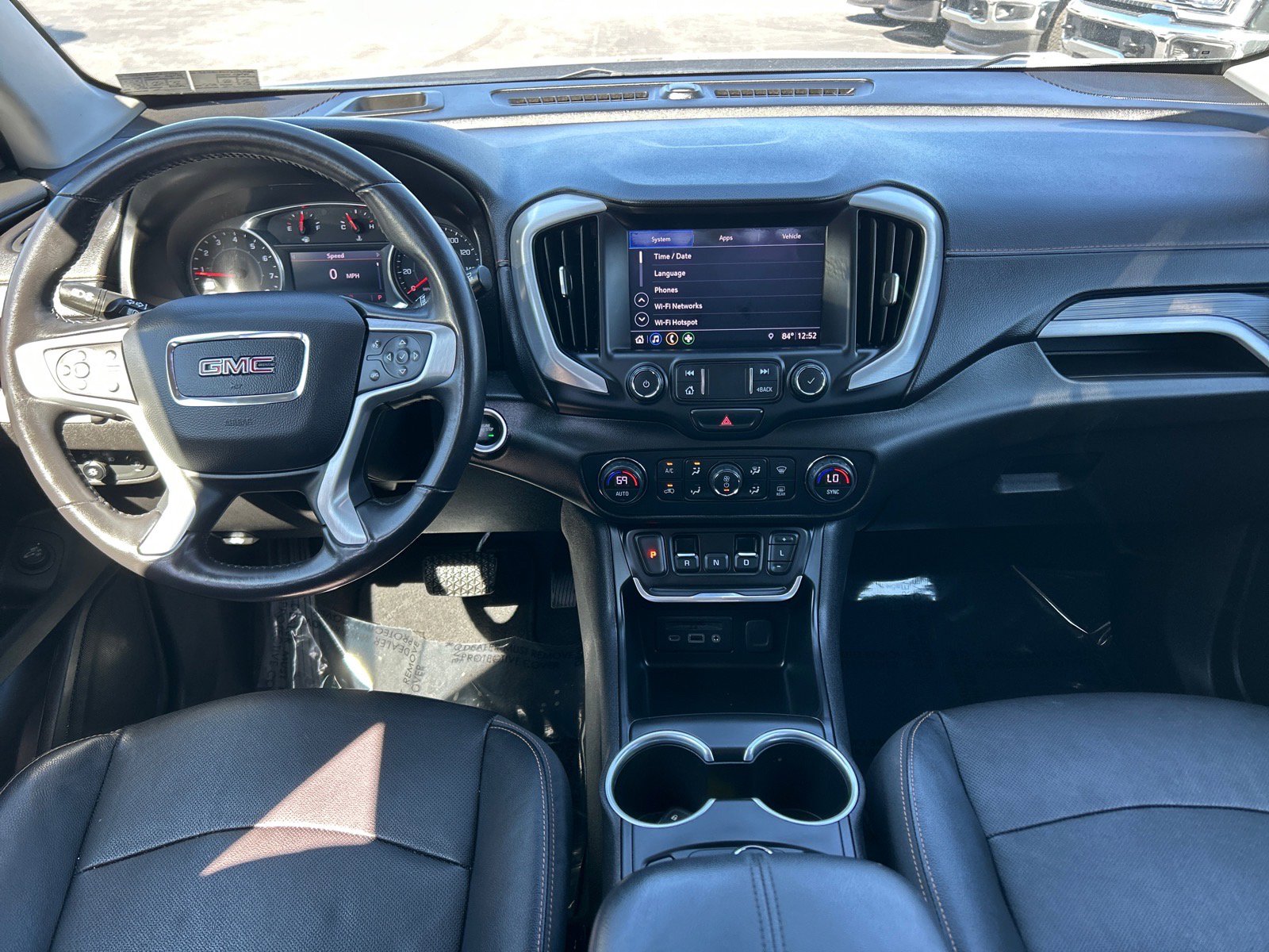 Used 2020 GMC Terrain SLT w/ Preferred Package image 6