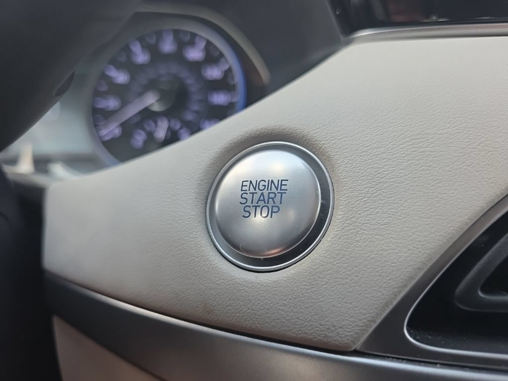Used 2022 Hyundai Palisade SEL w/ Premium Package FWD image 26