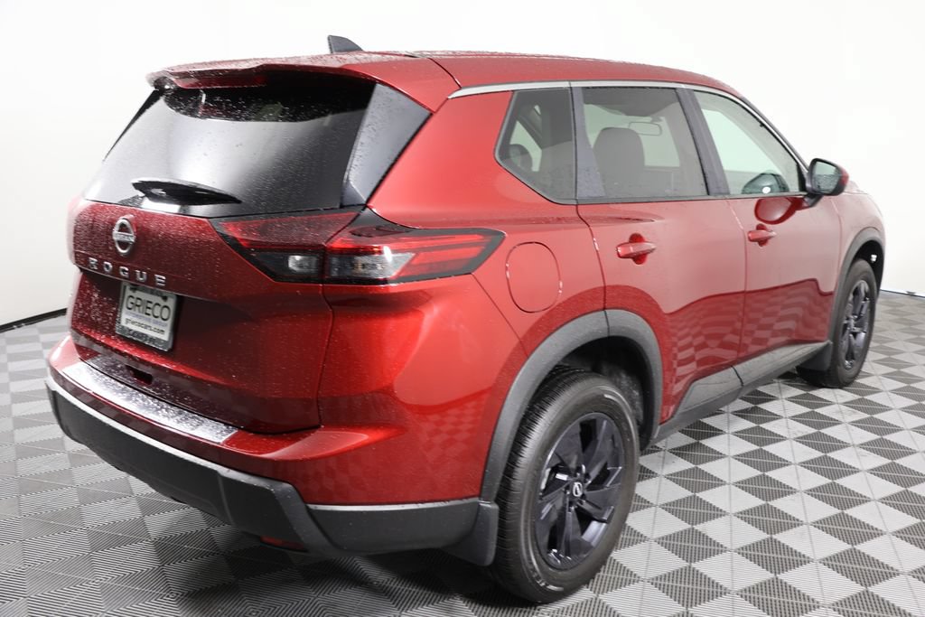 Used 2026 Nissan Rogue SV w/ Cold Weather Package FWD image 8