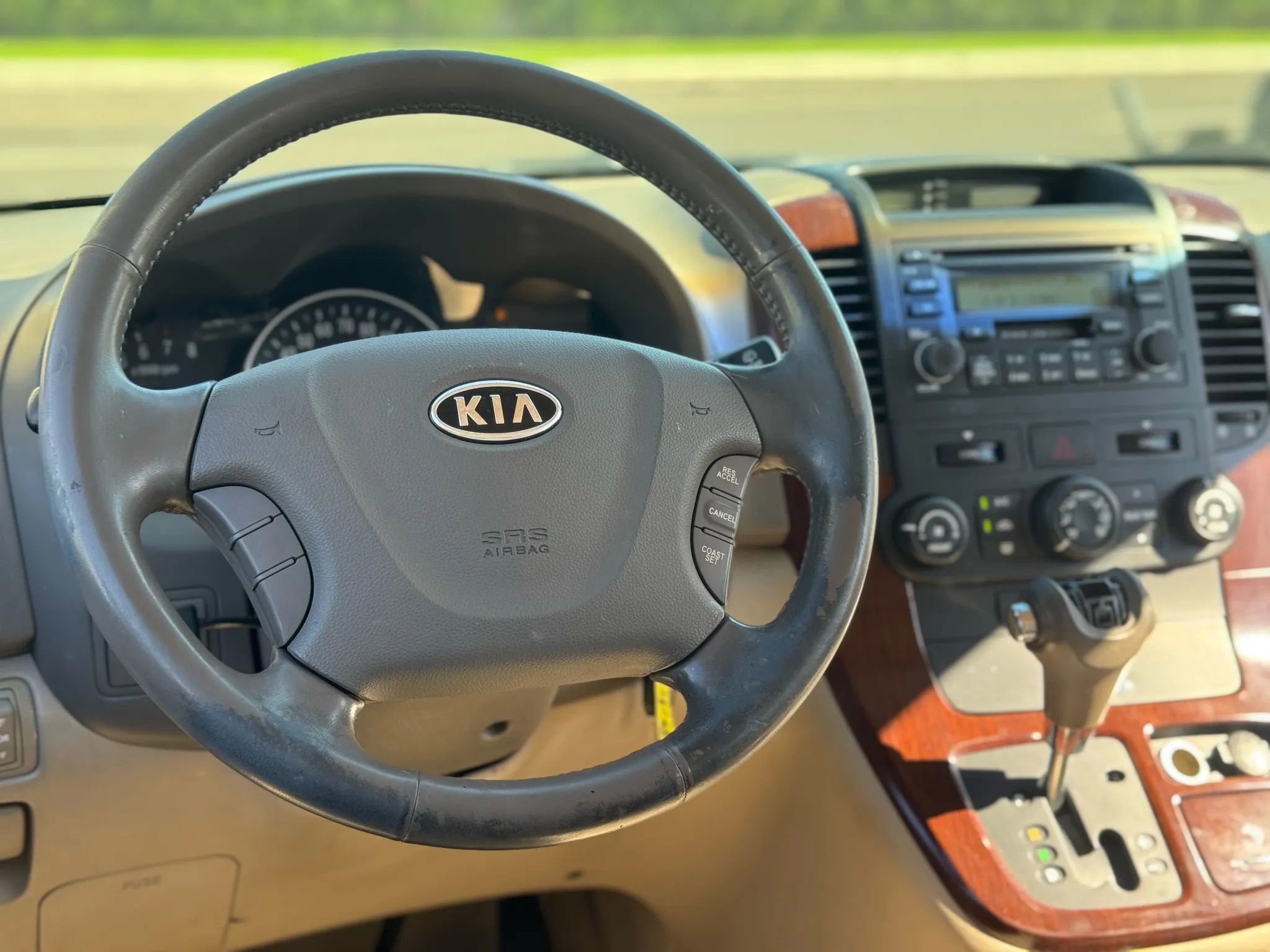 Used 2007 Kia Sedona EX image 21