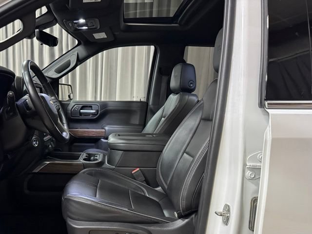 Used 2021 Chevrolet Silverado 1500 High Country w/ Technology Package AWD/4WD image 29
