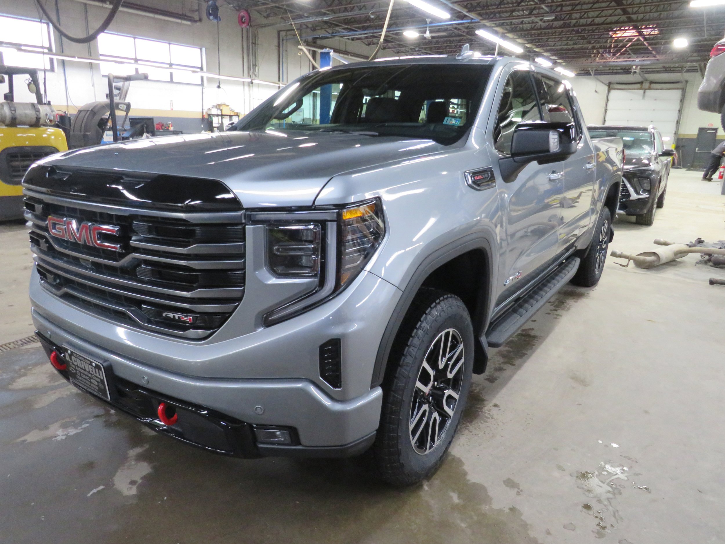 New 2026 GMC Sierra 1500 AT4 w/ AT4 Premium Package image 3