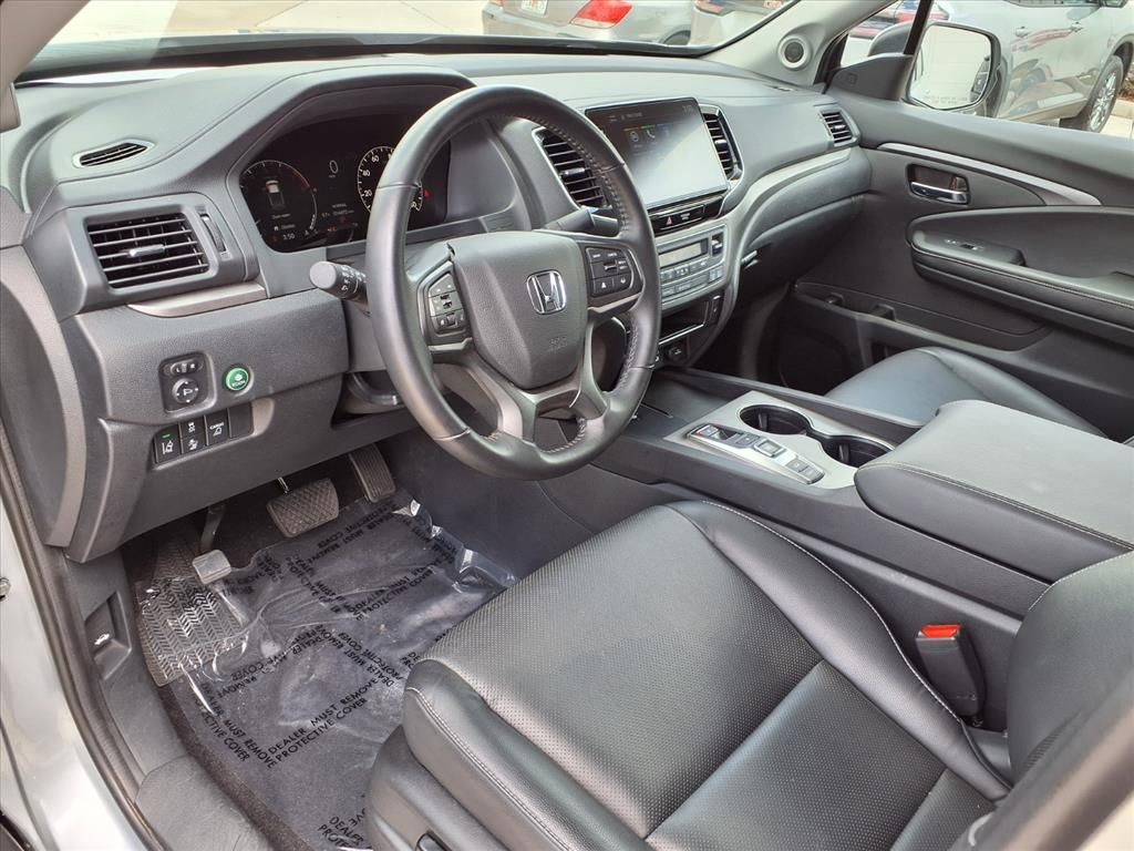 Used 2025 Honda Ridgeline RTL image 18