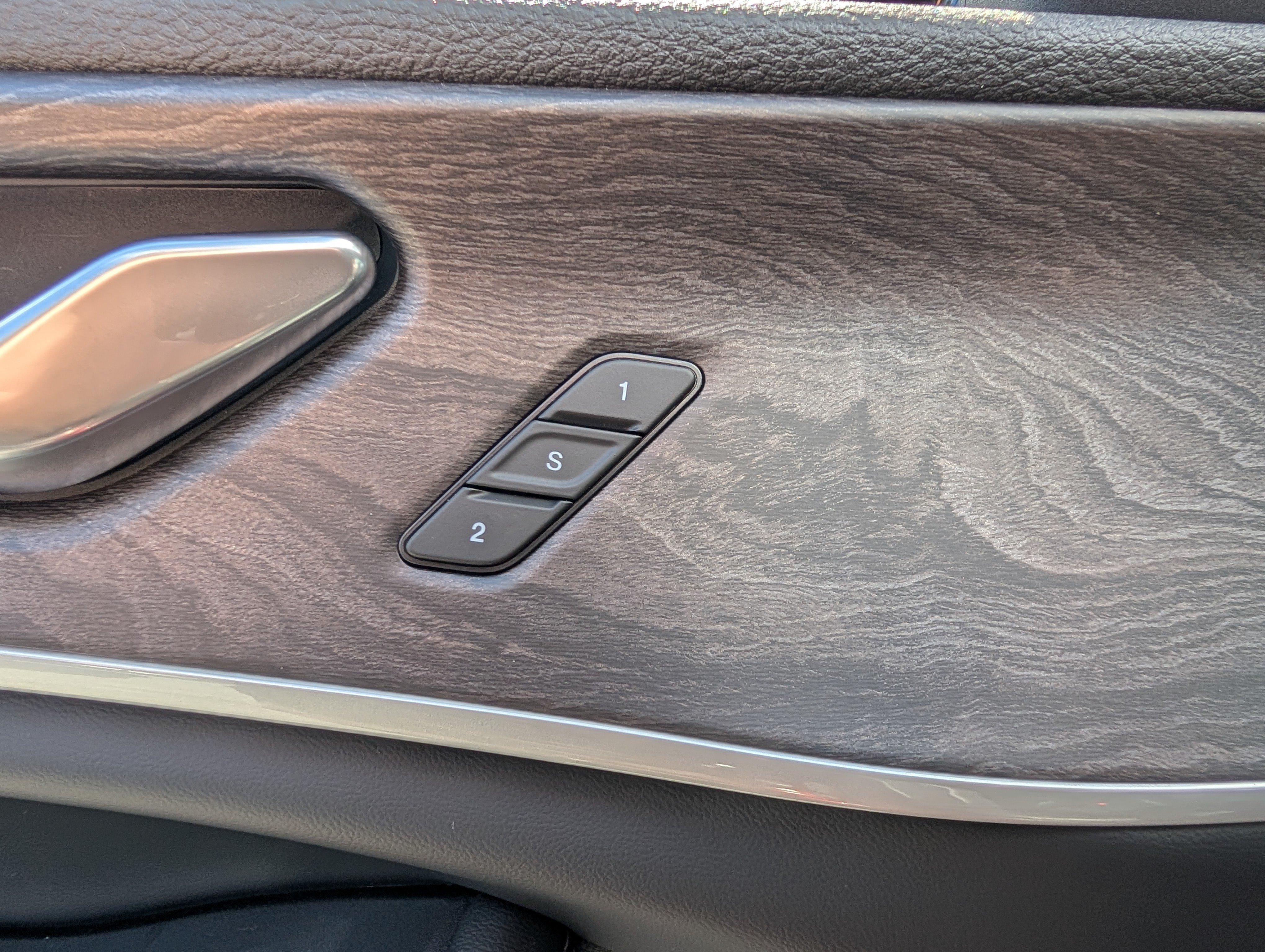 New 2025 Jeep Grand Cherokee Limited AWD/4WD image 21